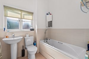 Family Bathroom- click for photo gallery